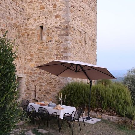 Medieval Tower In Umbria With Swimming Pool Montelagello Bagian luar foto