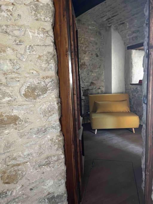 Medieval Tower In Umbria With Swimming Pool Montelagello Bagian luar foto