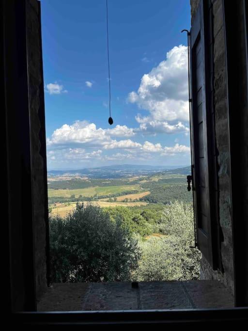 Medieval Tower In Umbria With Swimming Pool Montelagello Bagian luar foto