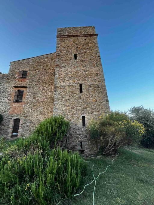 Medieval Tower In Umbria With Swimming Pool Montelagello Bagian luar foto